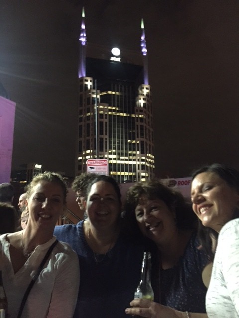 Heather, Stacy, Mary, and Dana take in the sights of downtown Nashvegas!